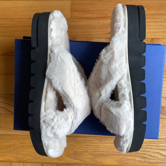 Stuart Weitzman Faux Fur Platform Slide Sandal Cream SZ 9 - Picture 3 of 13